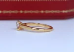 photo de Bague de fiançailles Cartier 1895 – Or Jaune 18 Carats
