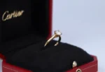 photo de Bague de fiançailles Cartier 1895 – Or Jaune 18 Carats