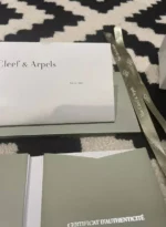 photo de Van Cleef & Arpels Magic Alhambra Or jaune 750/1000, Nacre