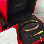 photo de Bracelet LOVE Cartier – Or rose – Taille 19