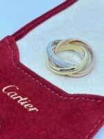photo de Bague Cartier Trinity en Or Jaune, Rose et Blanc 18 Carats avec Diamants